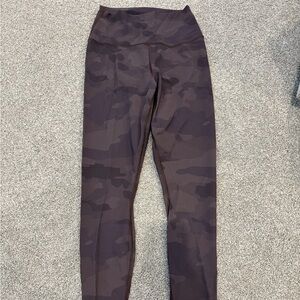 Alo yoga High-Waist Camo Vapor leggings size small